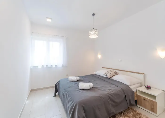 Διαμέρισμα Two-bedroom In Veli Rat