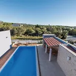 Two-bedroom In ベリ・ラット
